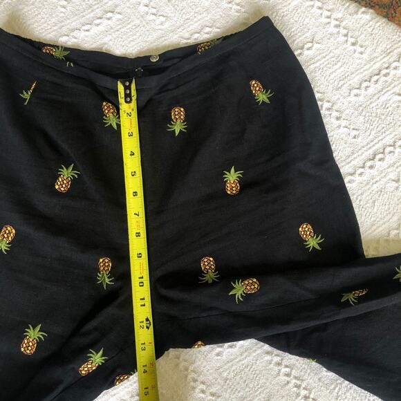 Y2K Plaza South Petite 10 Pineapple Embroidered Linen-Blend 2Pc Set Tank & Capri - Picture 10 of 14